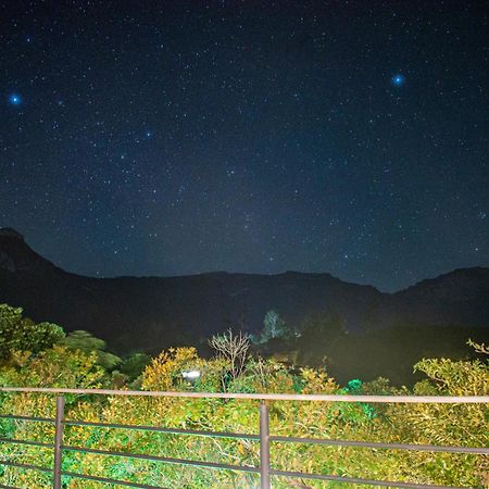 Отель Entre Montanhas Capao Вали-ду-Капан Экстерьер фото